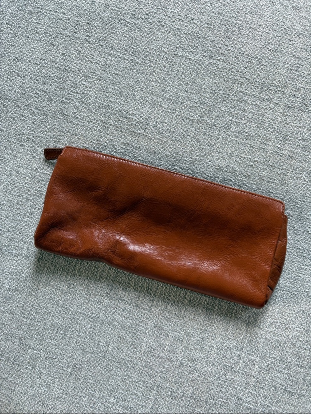 HOBO Leather Turn-Lock Wristlet Clutch in Cognac - Picture 4 of 5